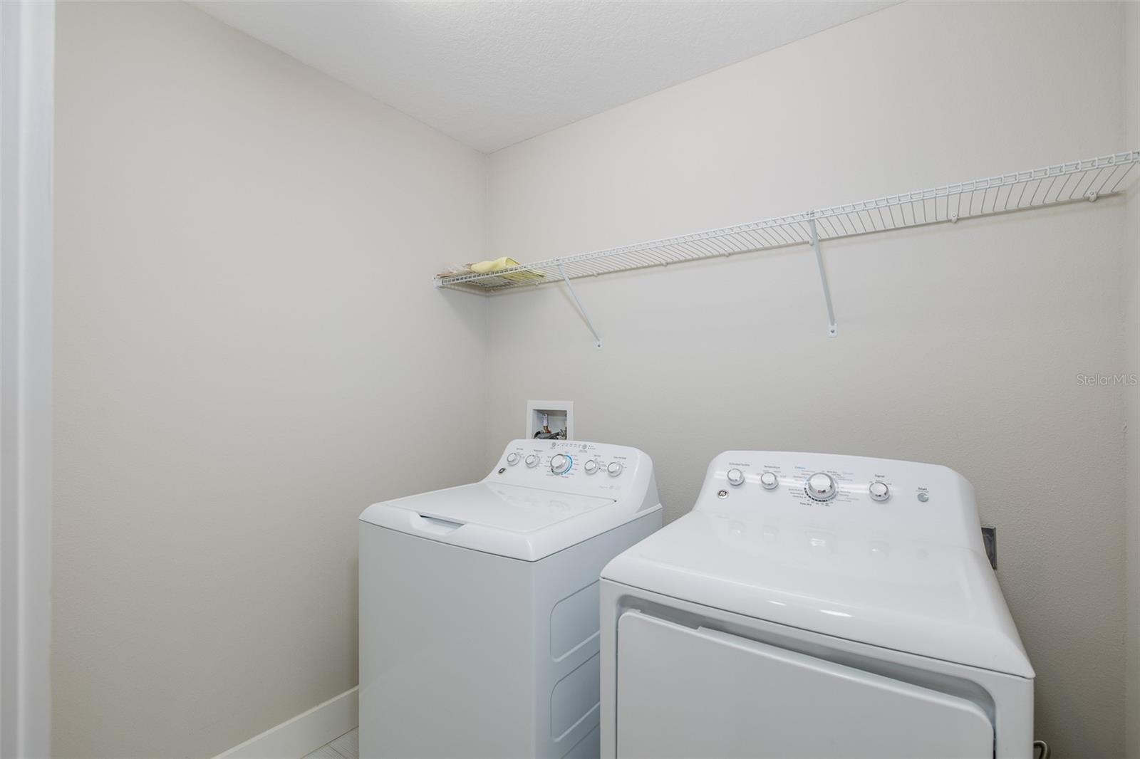 8598 CAMPUS WOODS WAY — photo 40