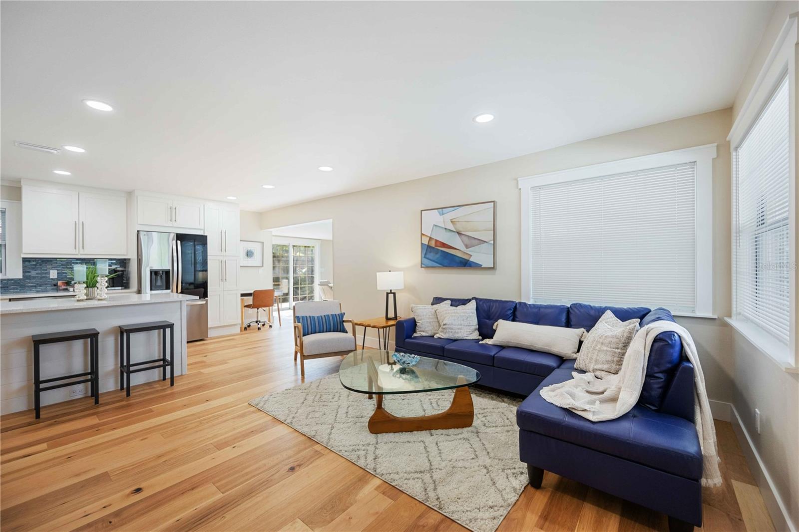 2205 FLOYD ST — photo 4