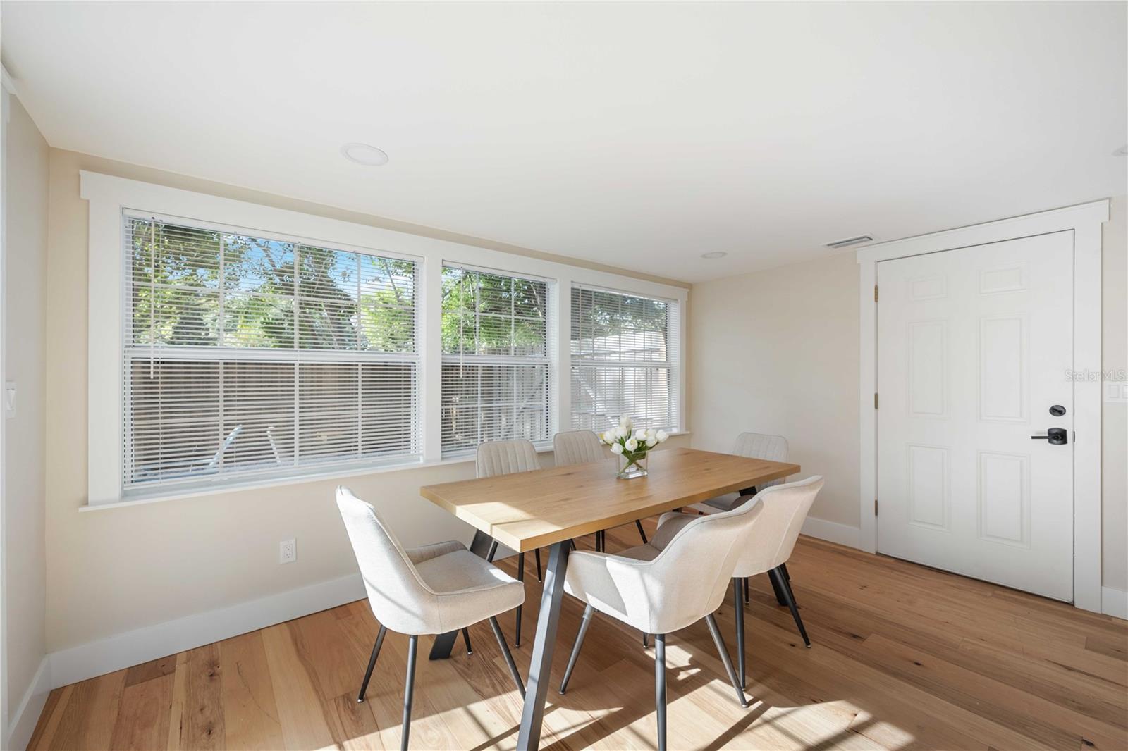 2205 FLOYD ST — photo 17