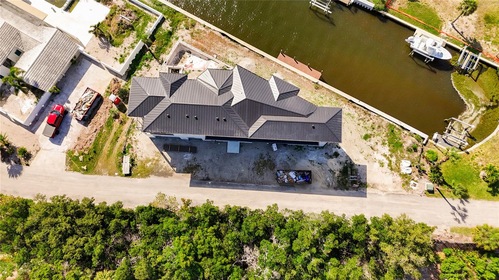 530 JESSMYTH DR — photo 27