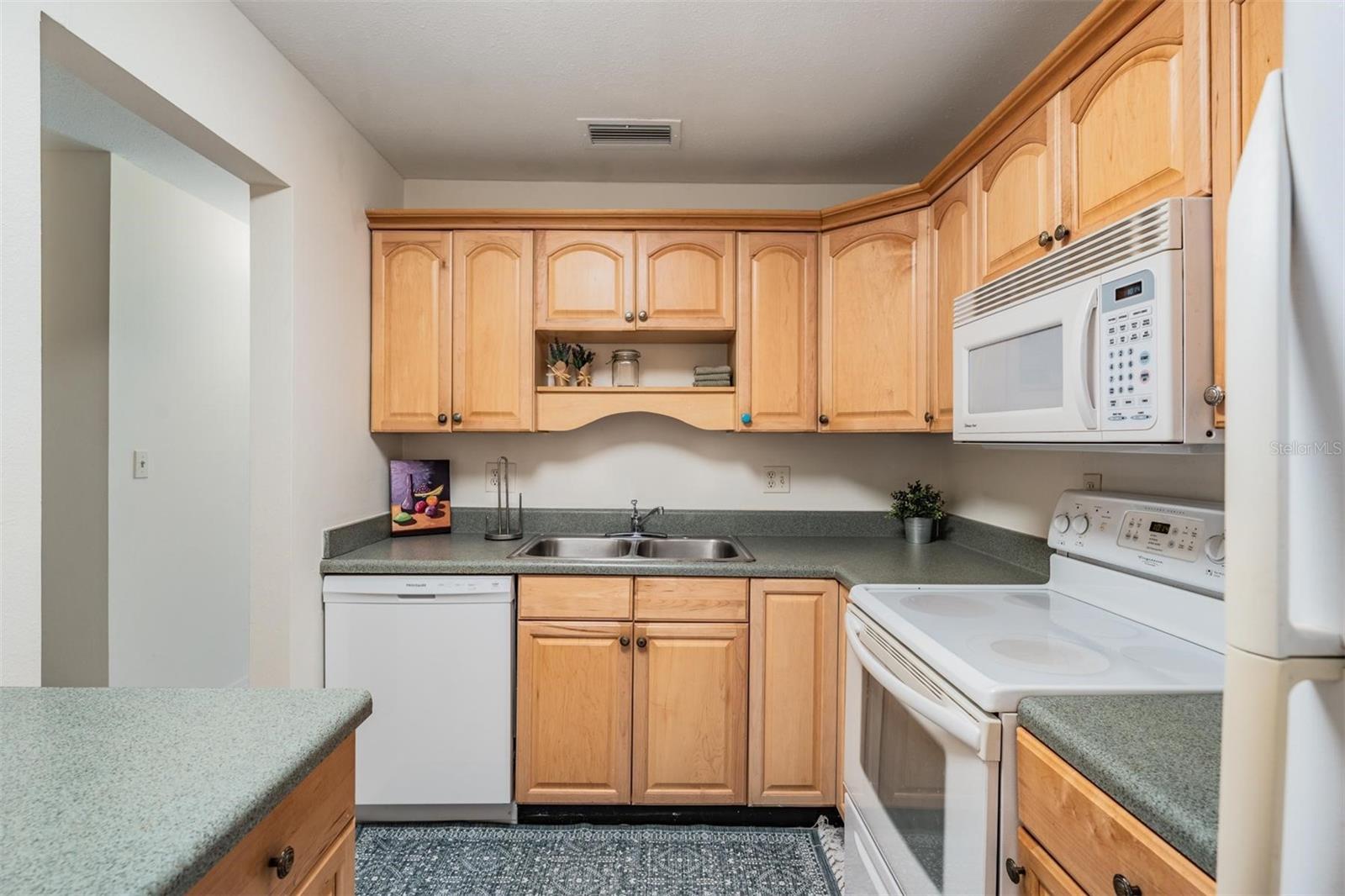2700 BAYSHORE BLVD #3205 — photo 5