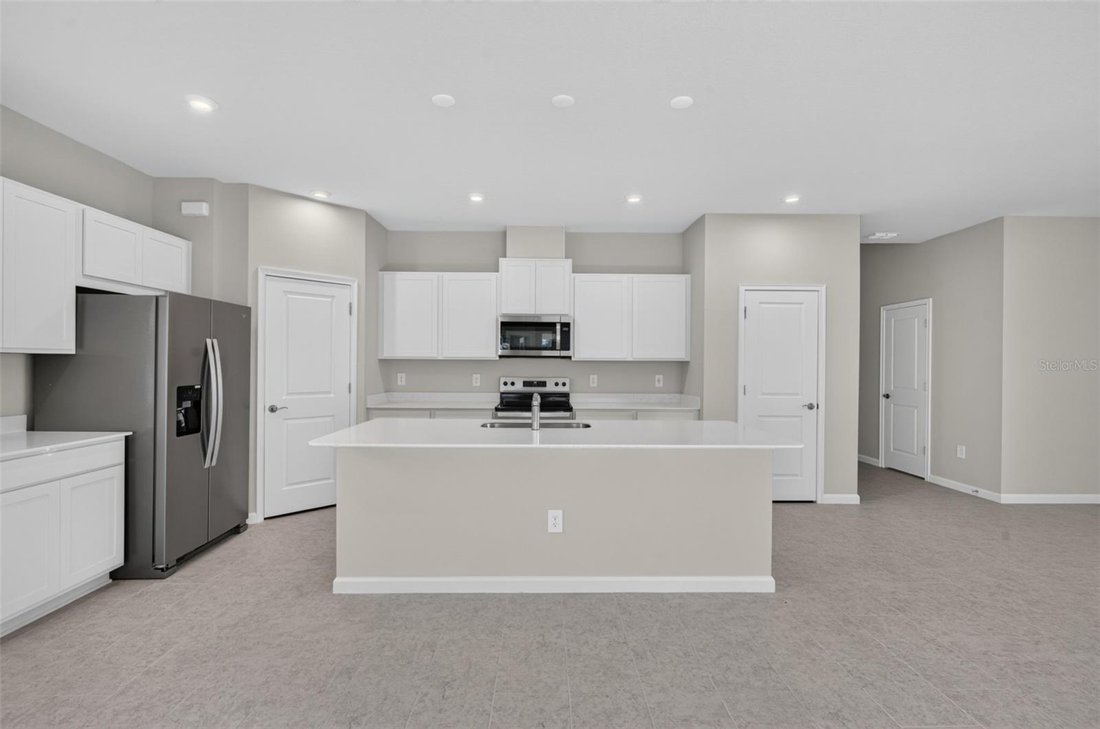 1734 SOARING VIDA ST — photo 9