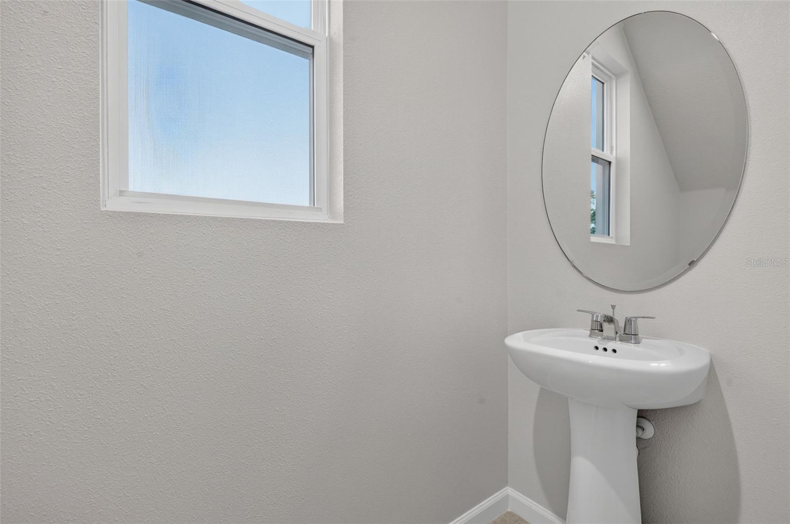 1734 SOARING VIDA ST — photo 23