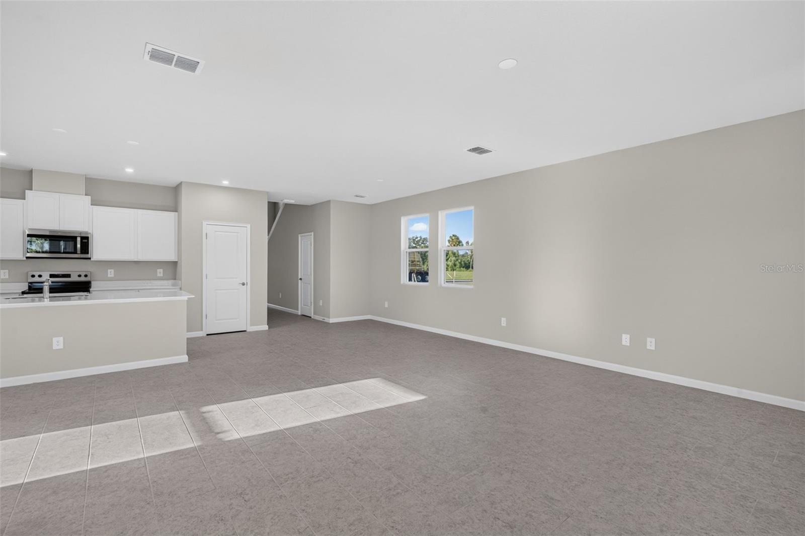 1734 SOARING VIDA ST — photo 18