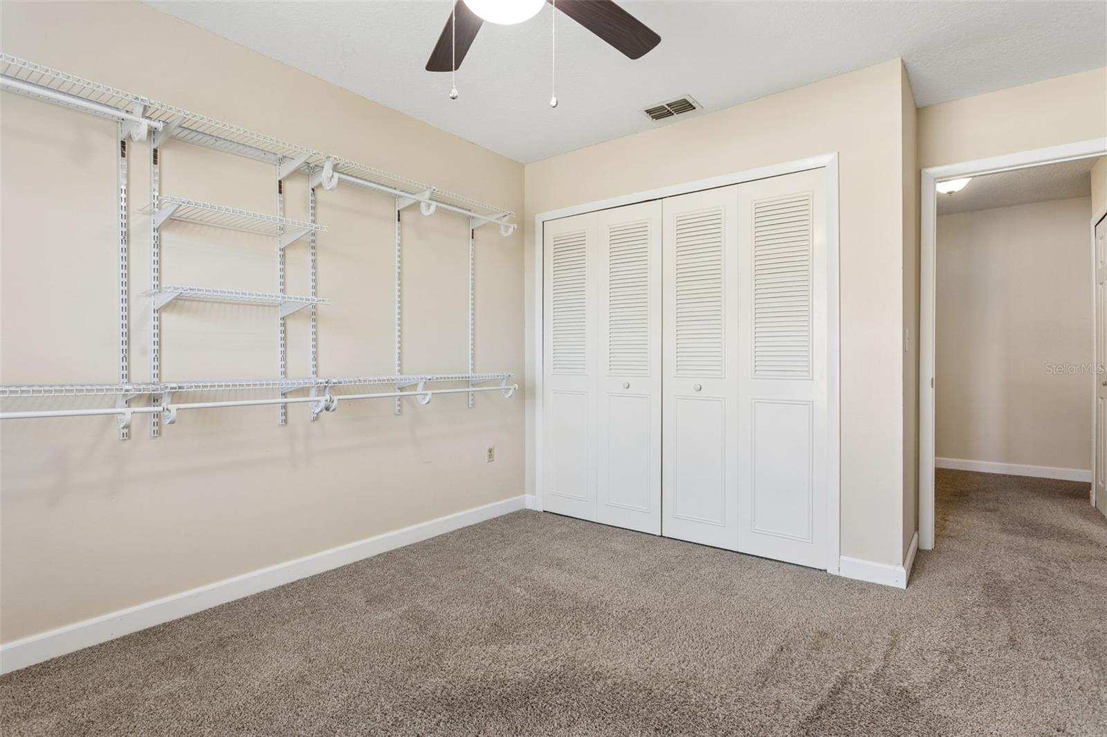 6341 TREETOP CIR #6341 — photo 14