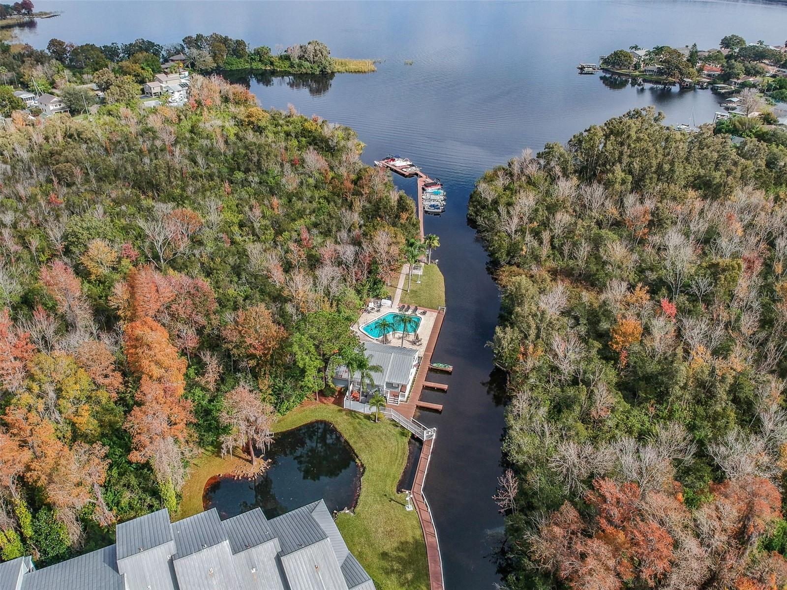 2599 DOLLY BAY DR #302 — photo 2
