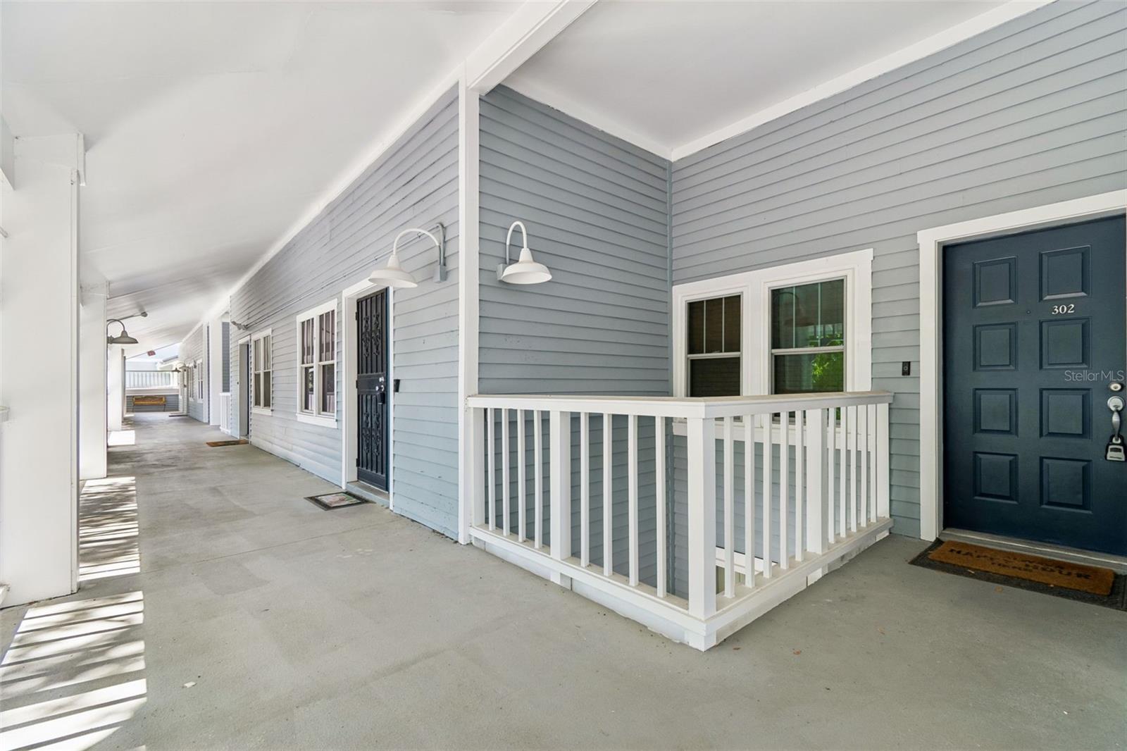 2599 DOLLY BAY DR #302 — photo 3
