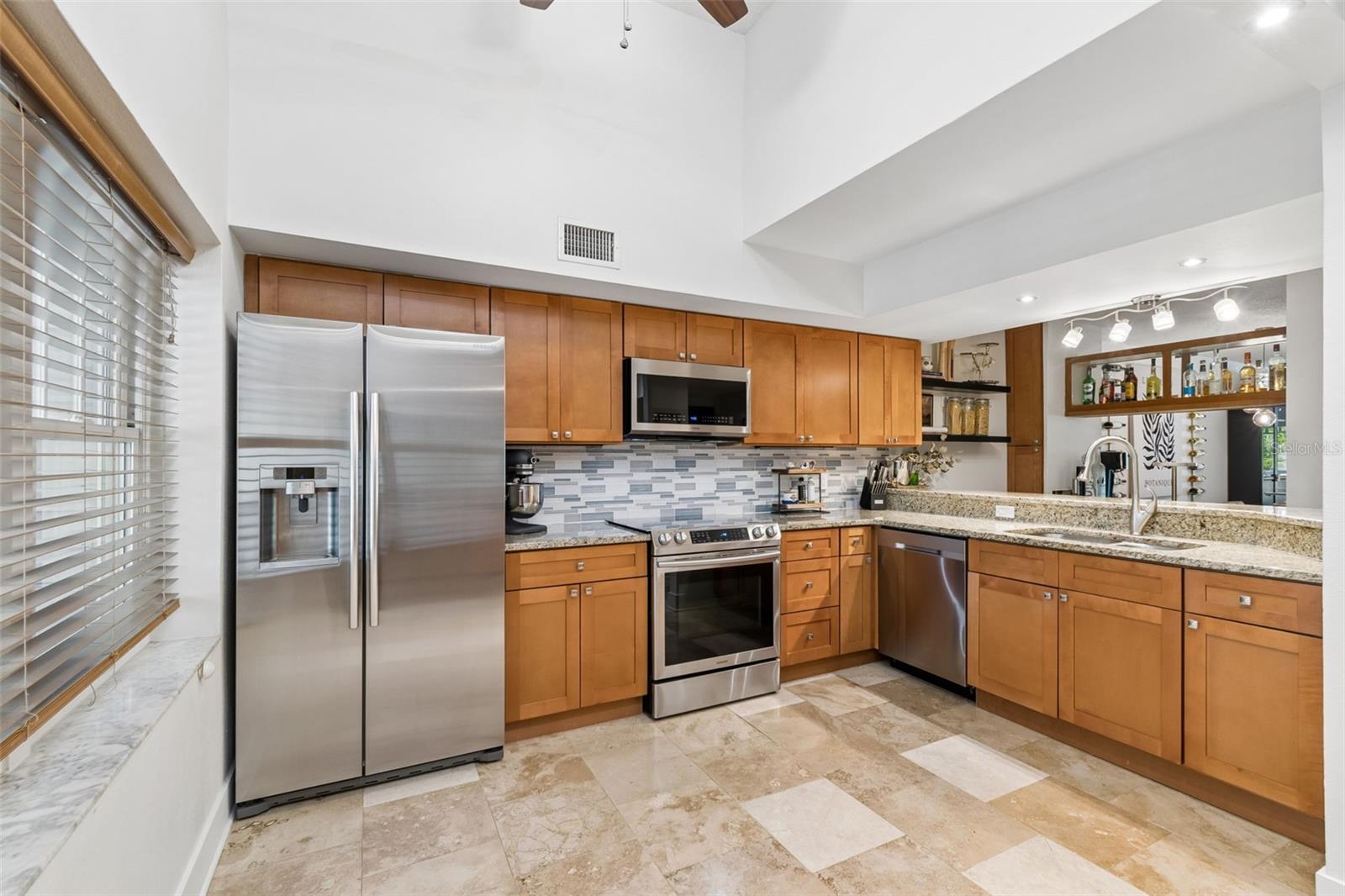 2599 DOLLY BAY DR #302 — photo 5