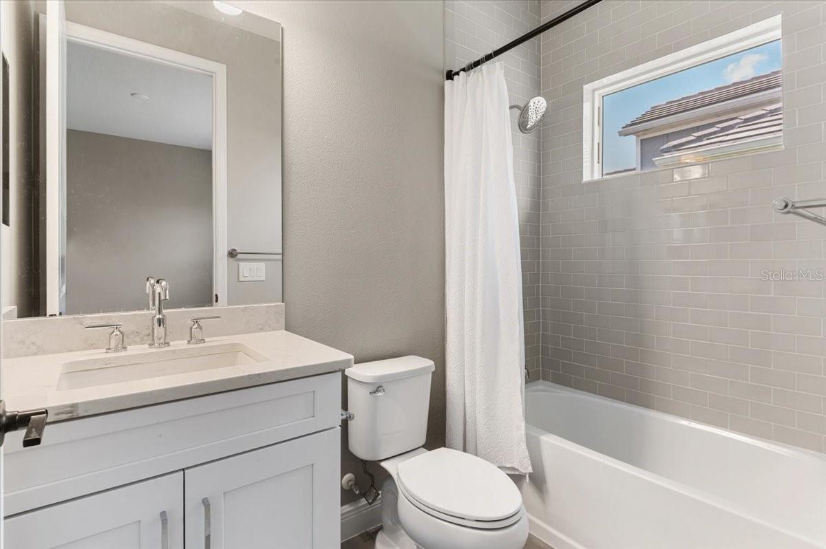 10214 CRYSTAL ISLES CIR — photo 34