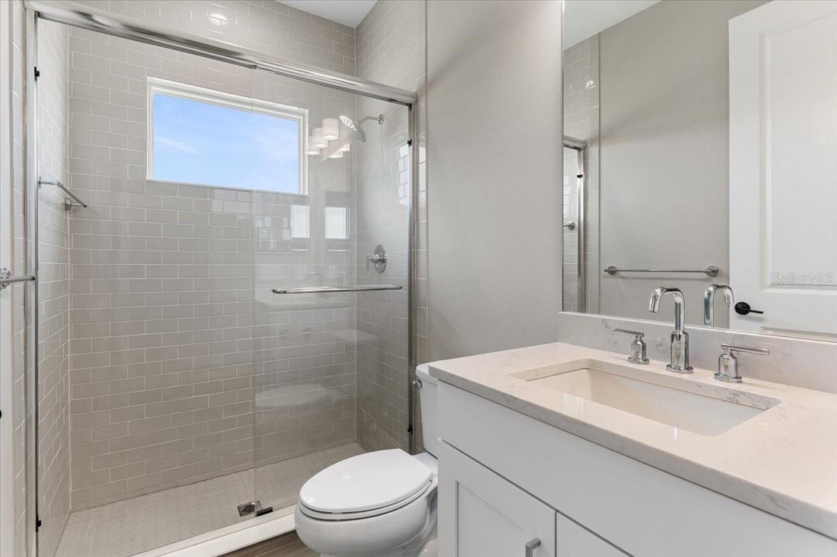 10214 CRYSTAL ISLES CIR — photo 31