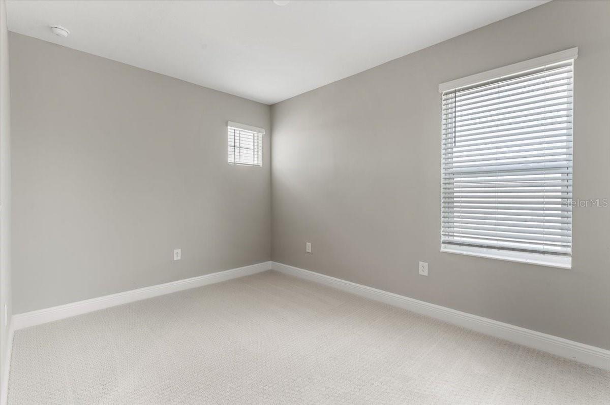 10214 CRYSTAL ISLES CIR — photo 46