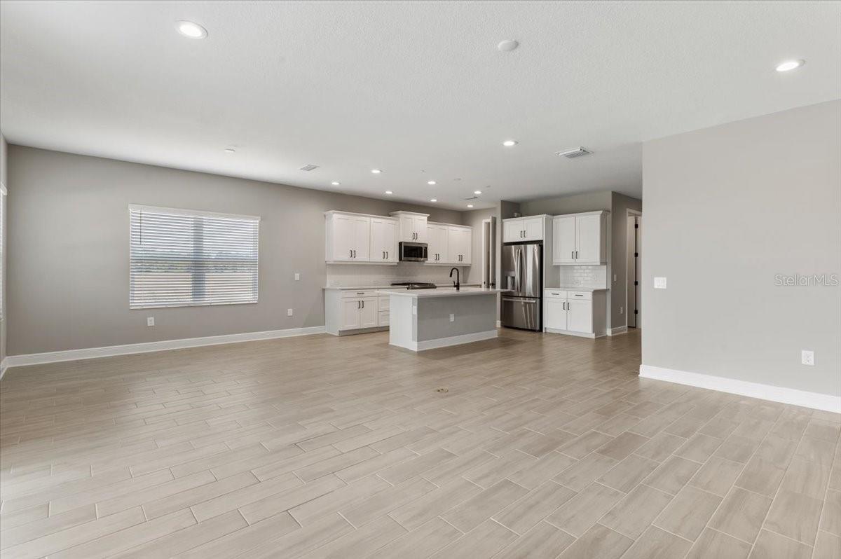 10214 CRYSTAL ISLES CIR — photo 18