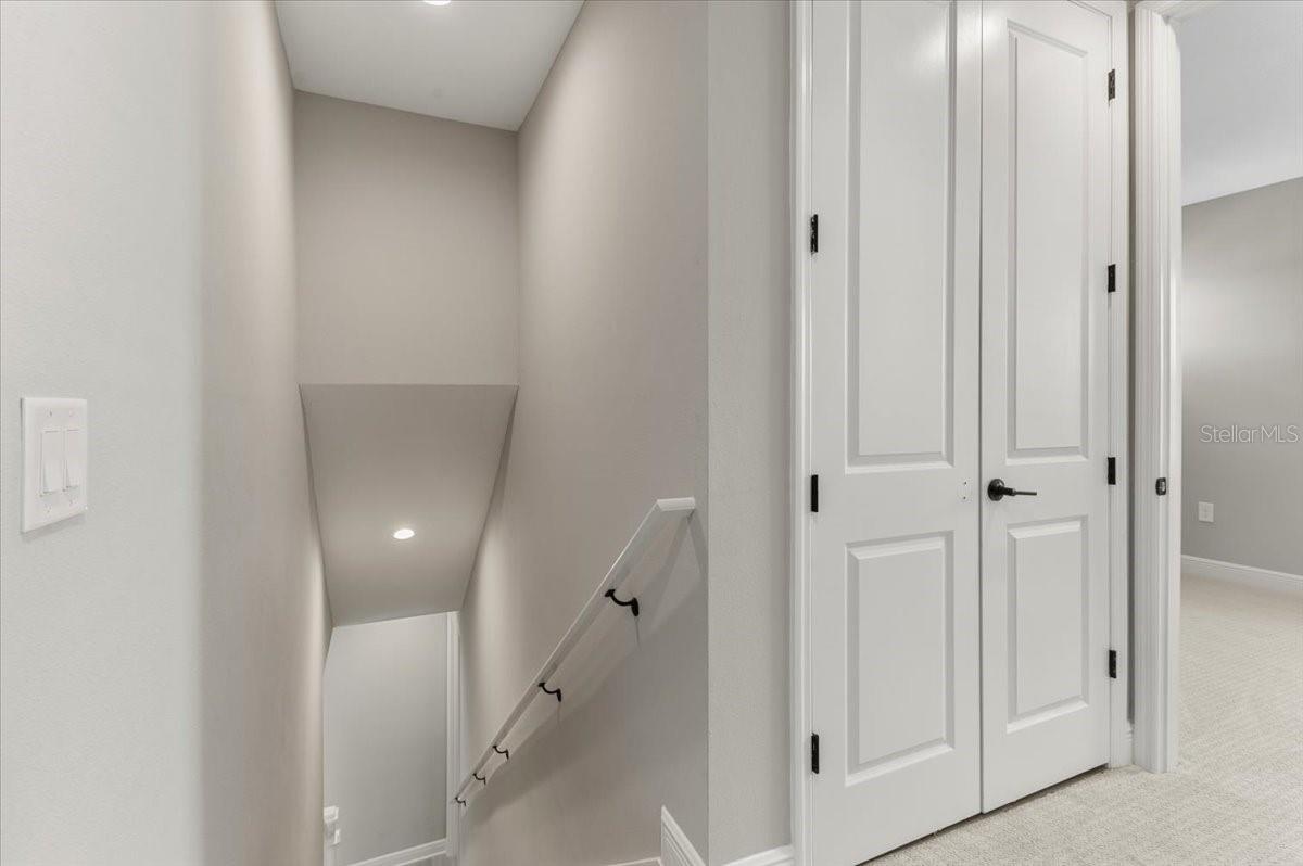 10214 CRYSTAL ISLES CIR — photo 38