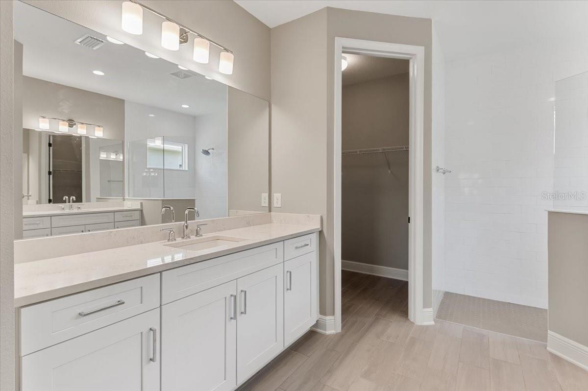 10214 CRYSTAL ISLES CIR — photo 26