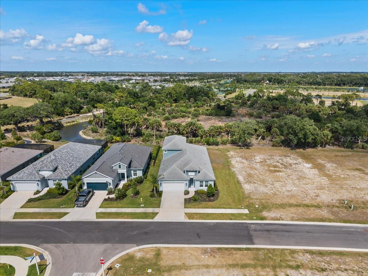 10214 CRYSTAL ISLES CIR — photo 48