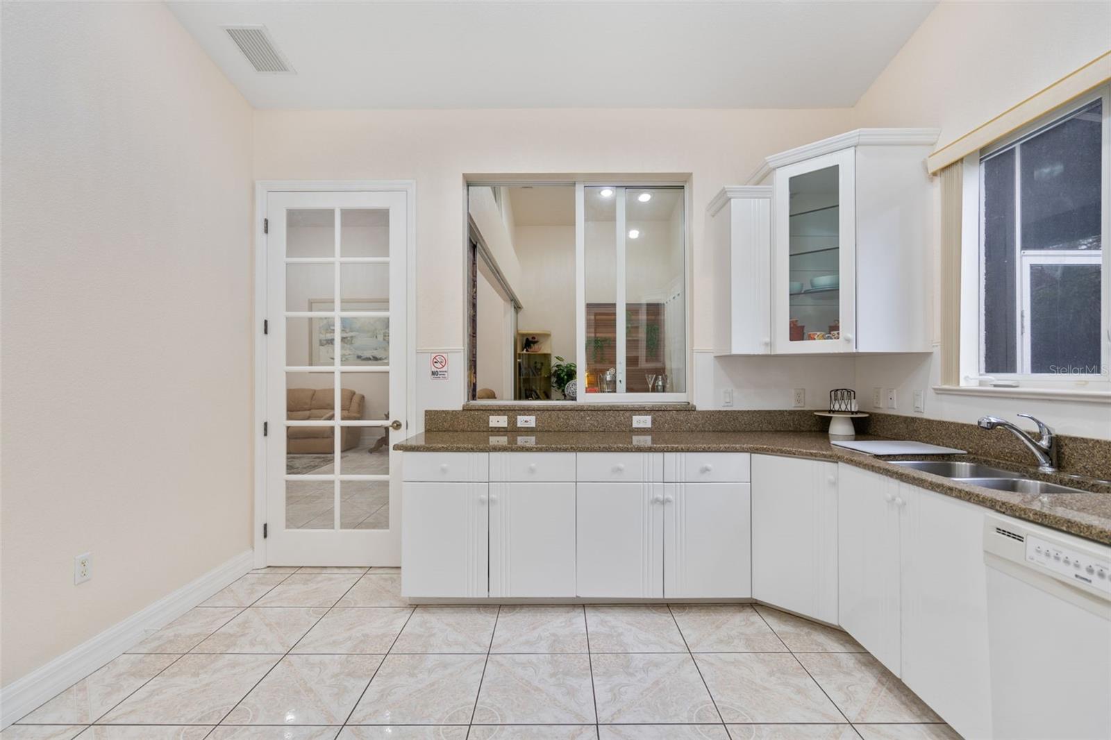 333 ORDUNA DR — photo 14