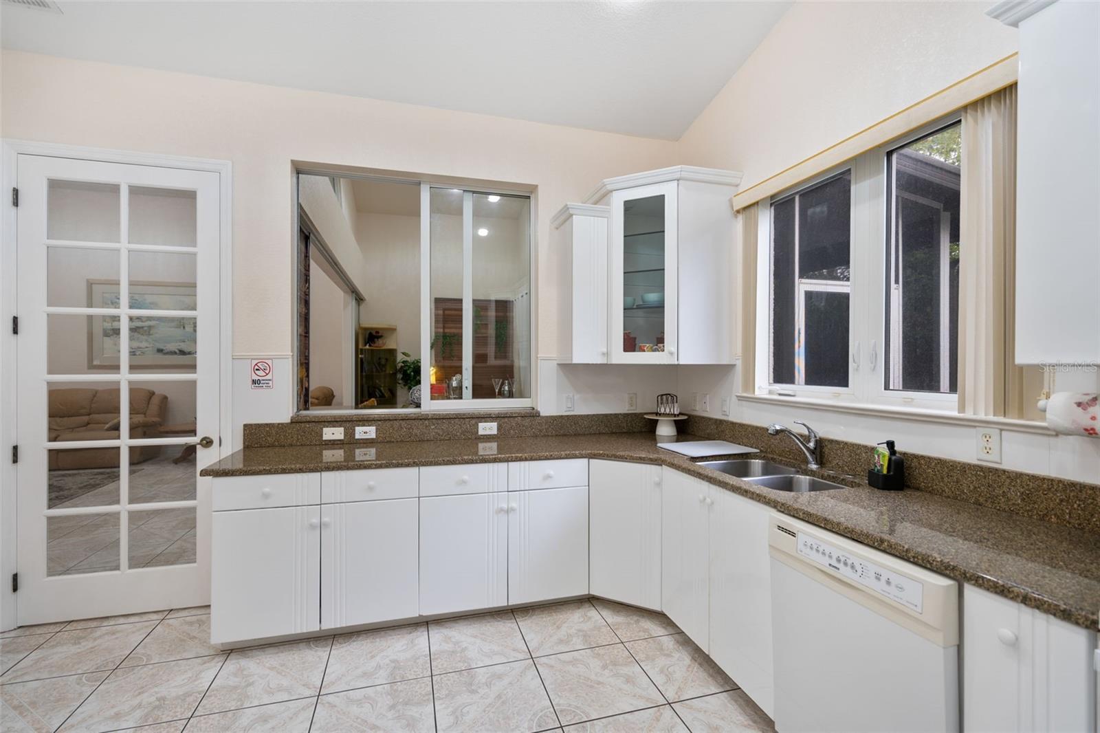 333 ORDUNA DR — photo 15