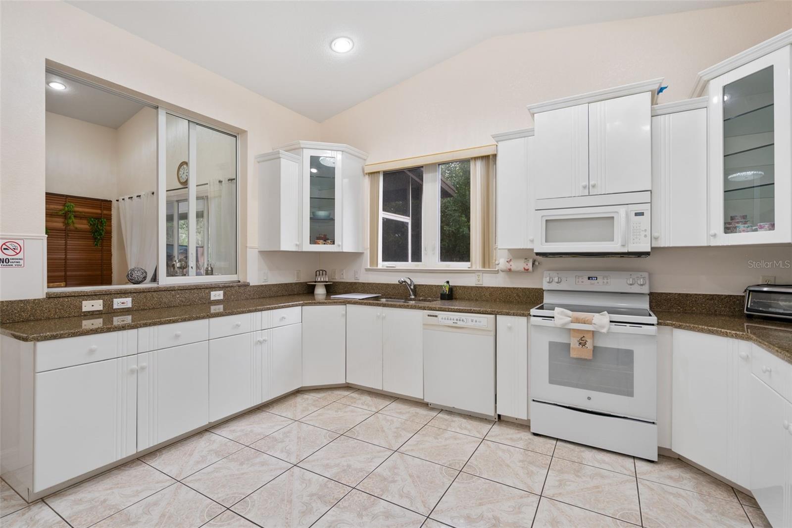 333 ORDUNA DR — photo 13