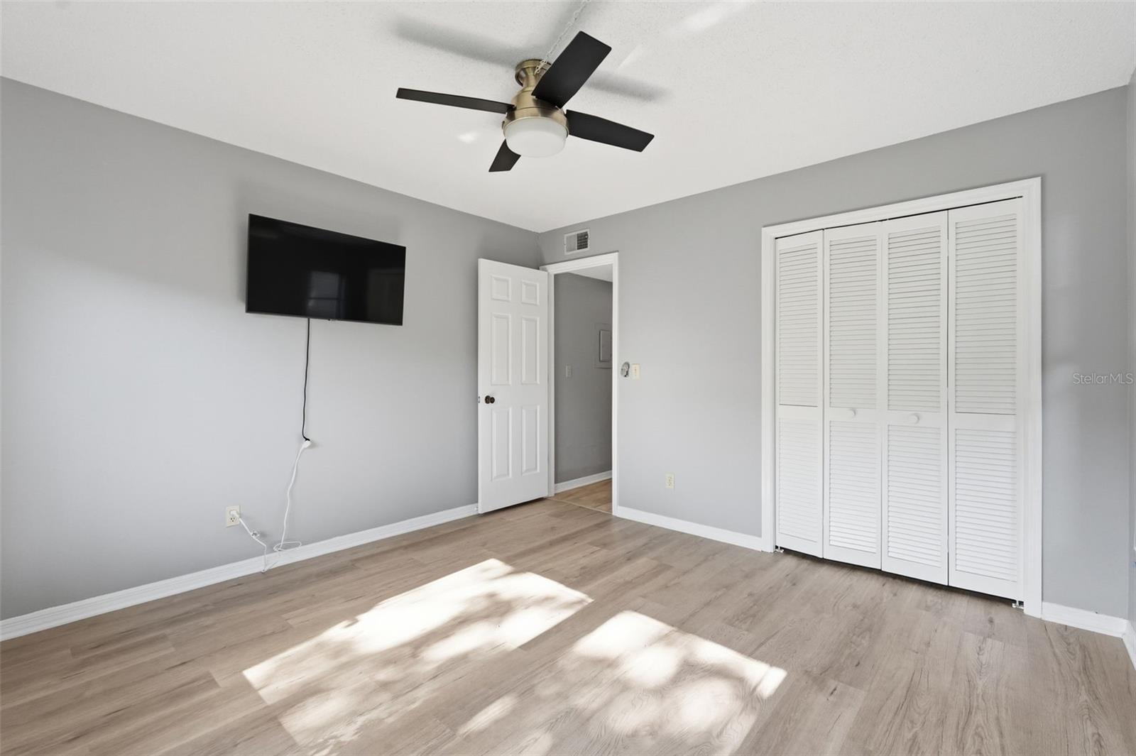 3163 LANDMARK DR #615 — photo 21