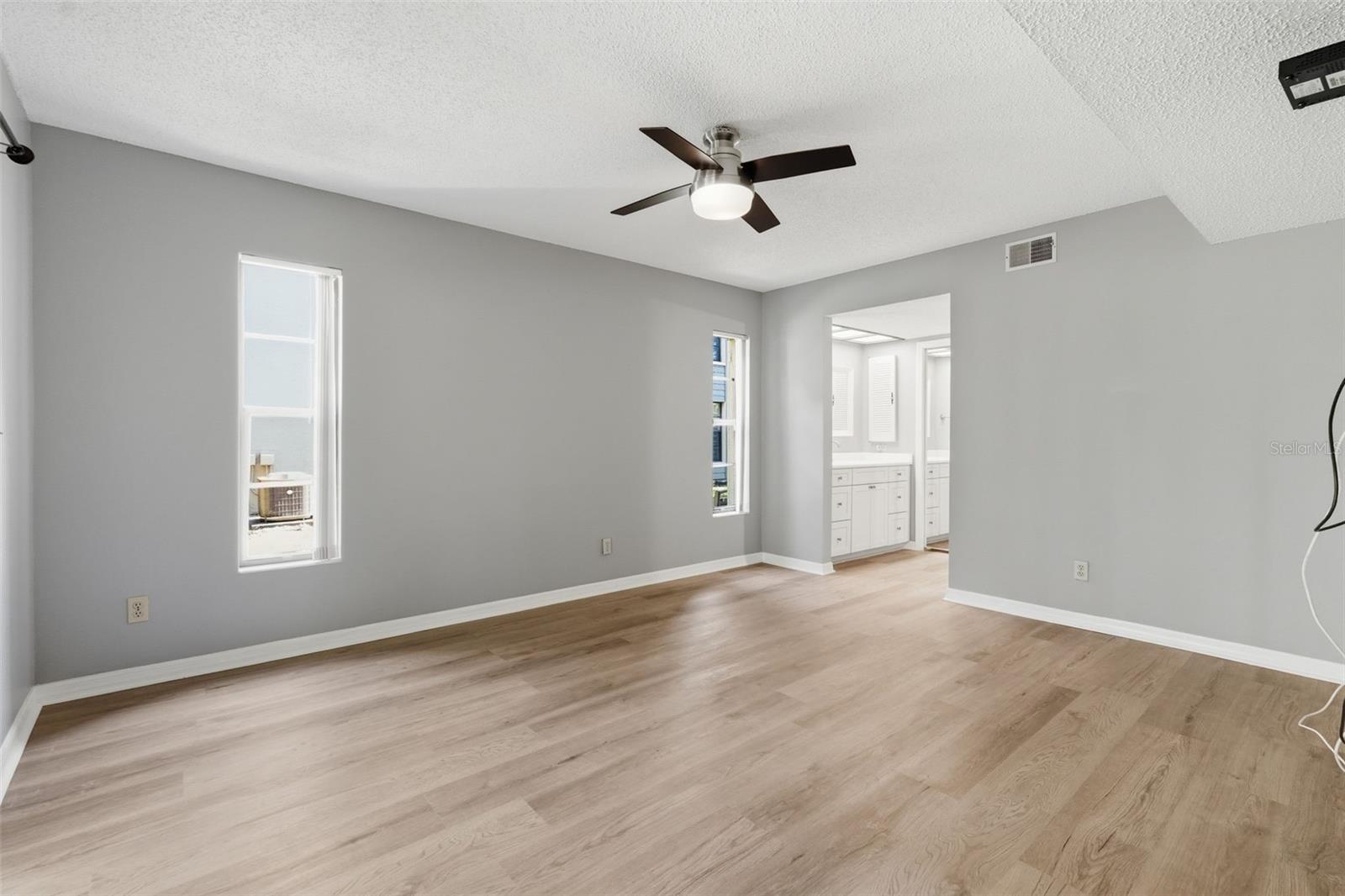 3163 LANDMARK DR #615 — photo 16