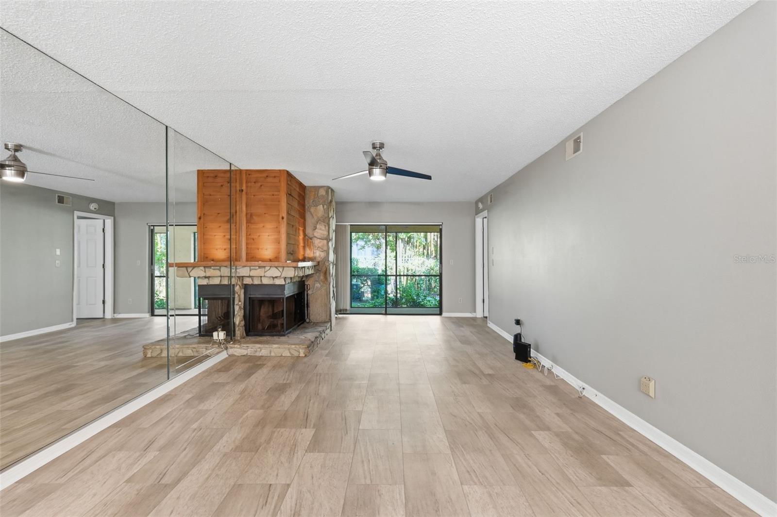 3163 LANDMARK DR #615 — photo 5