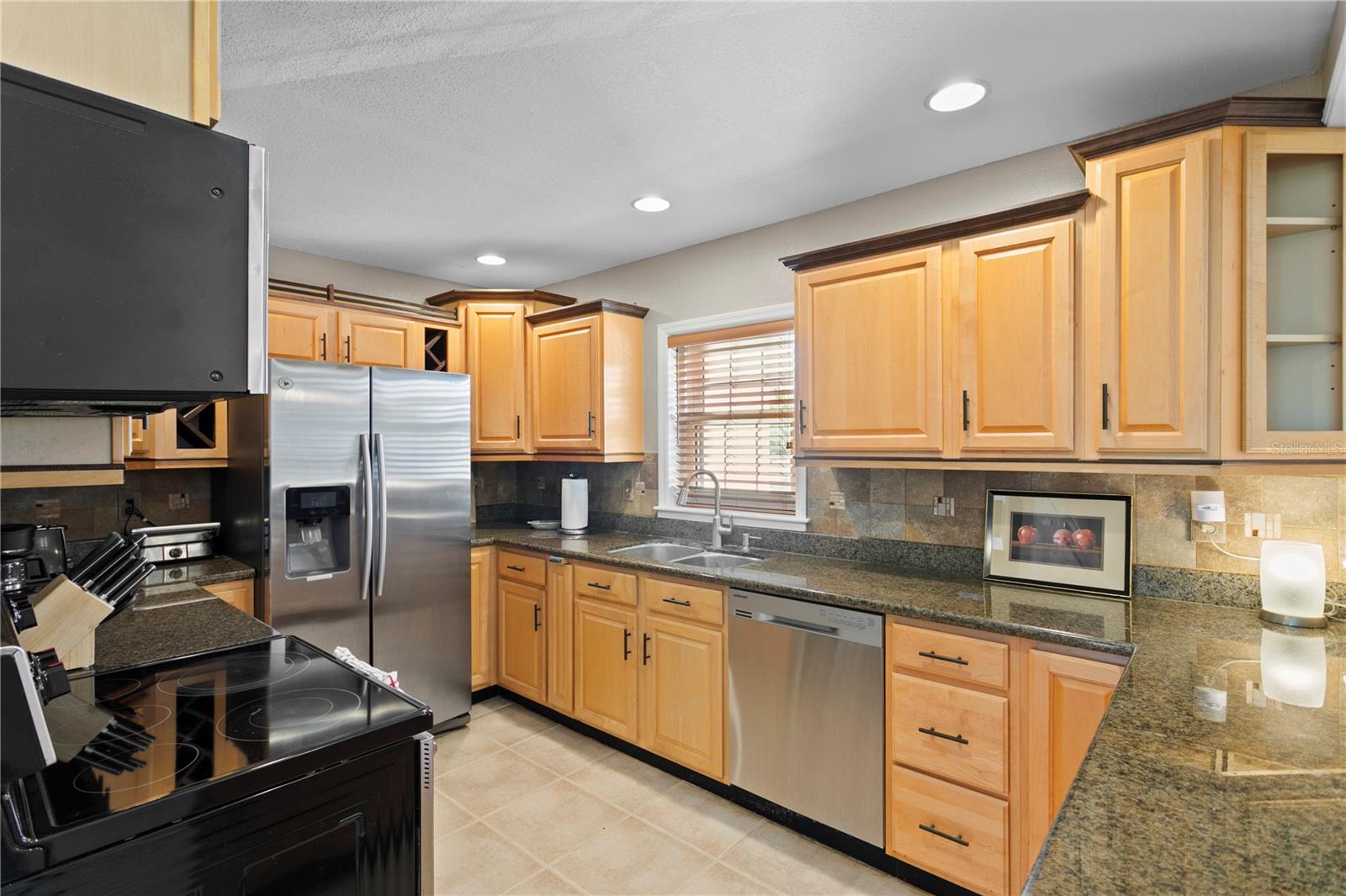 2453 KINGFISHER LN #G202 — photo 16