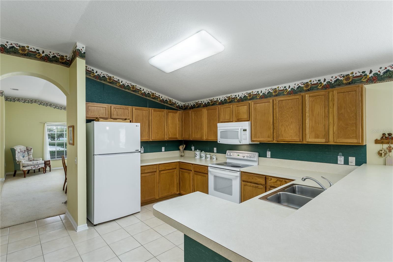 7845 GENOA LN — photo 8