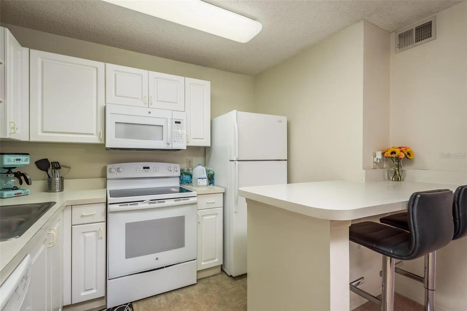 4107 CHATHAM OAK CT #313 — photo 24