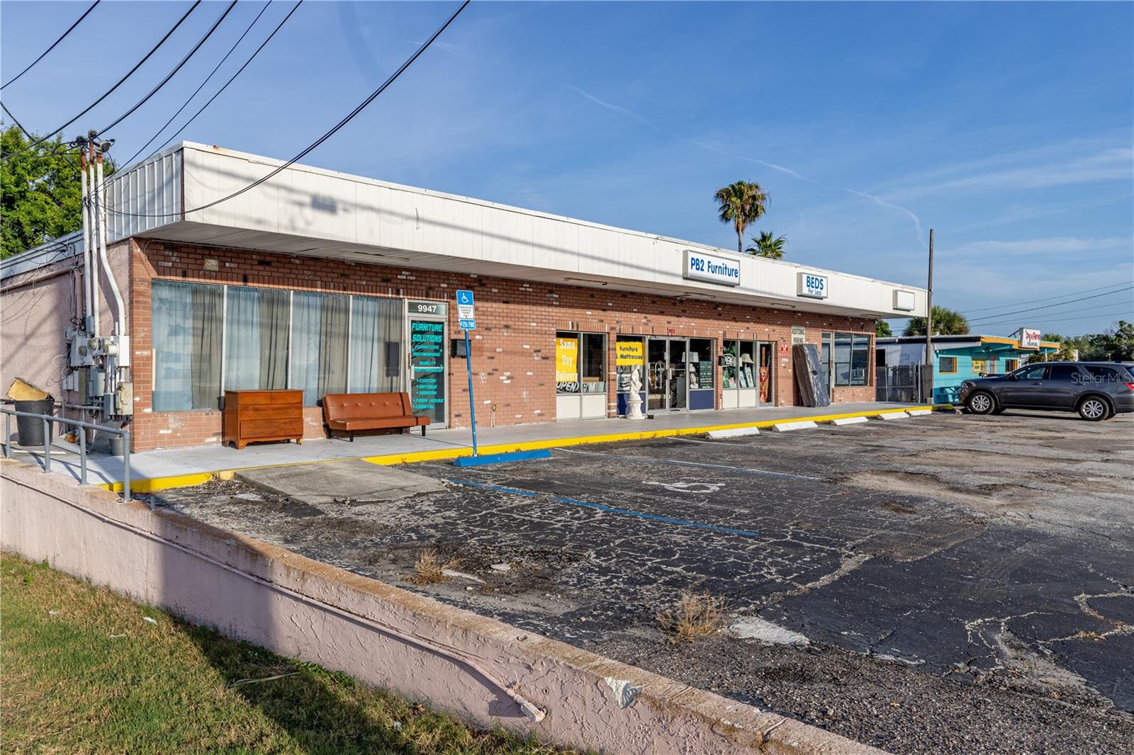 9933 SEMINOLE BLVD — photo 2