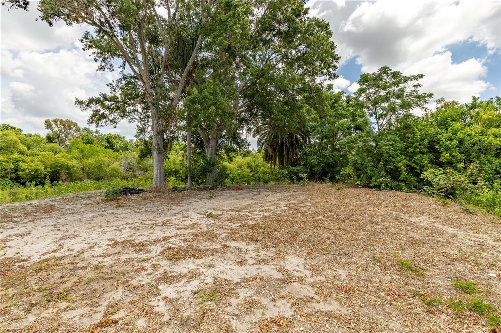 9933 SEMINOLE BLVD — photo 30