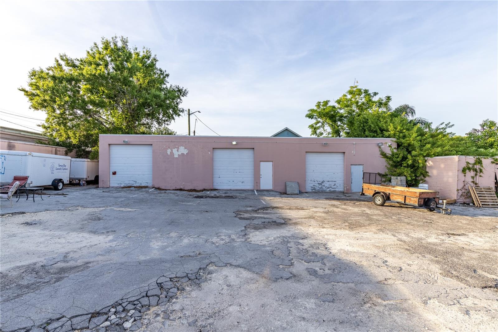 9933 SEMINOLE BLVD — photo 32