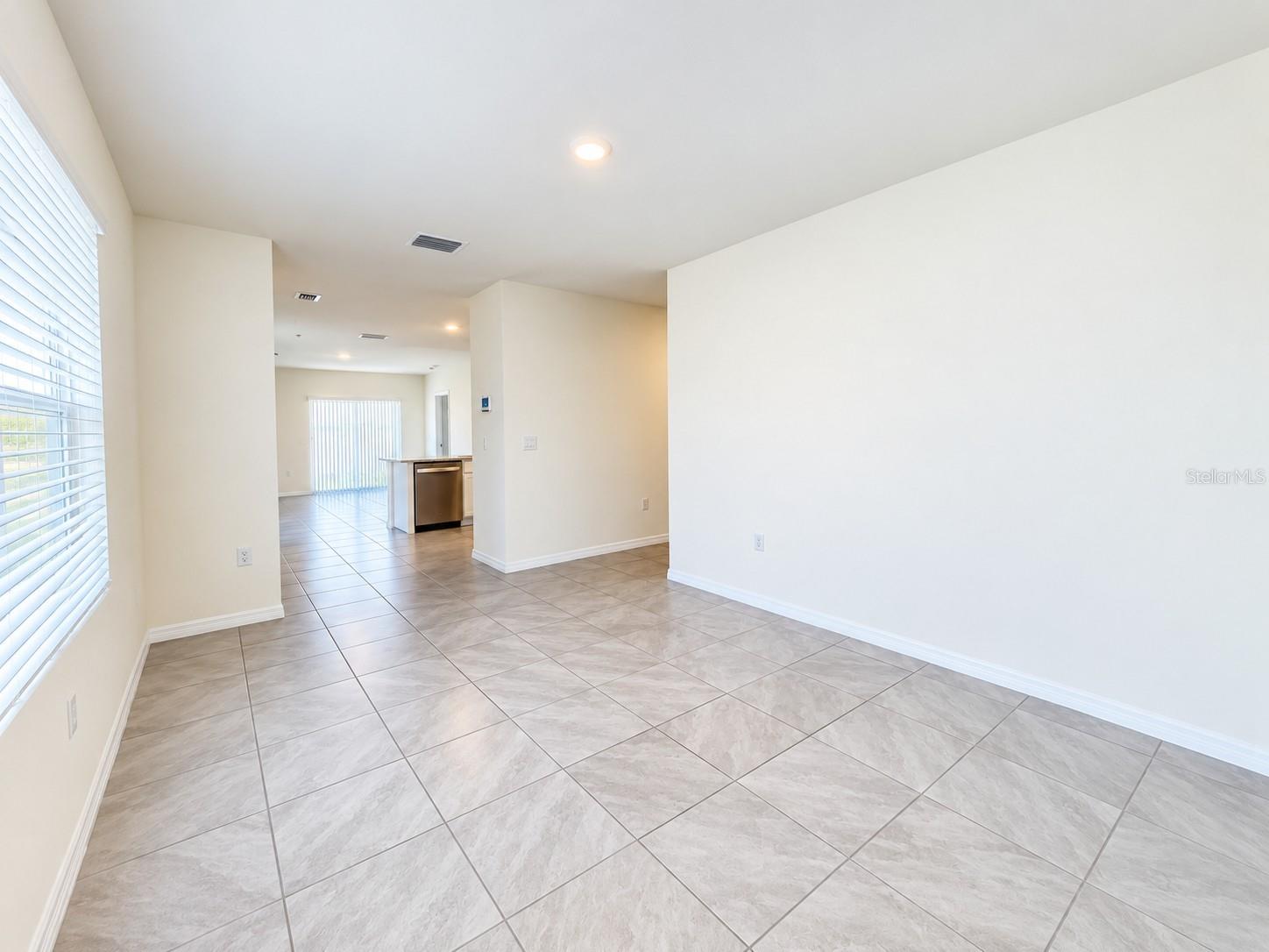 17043 OVAL RUM DR — photo 14