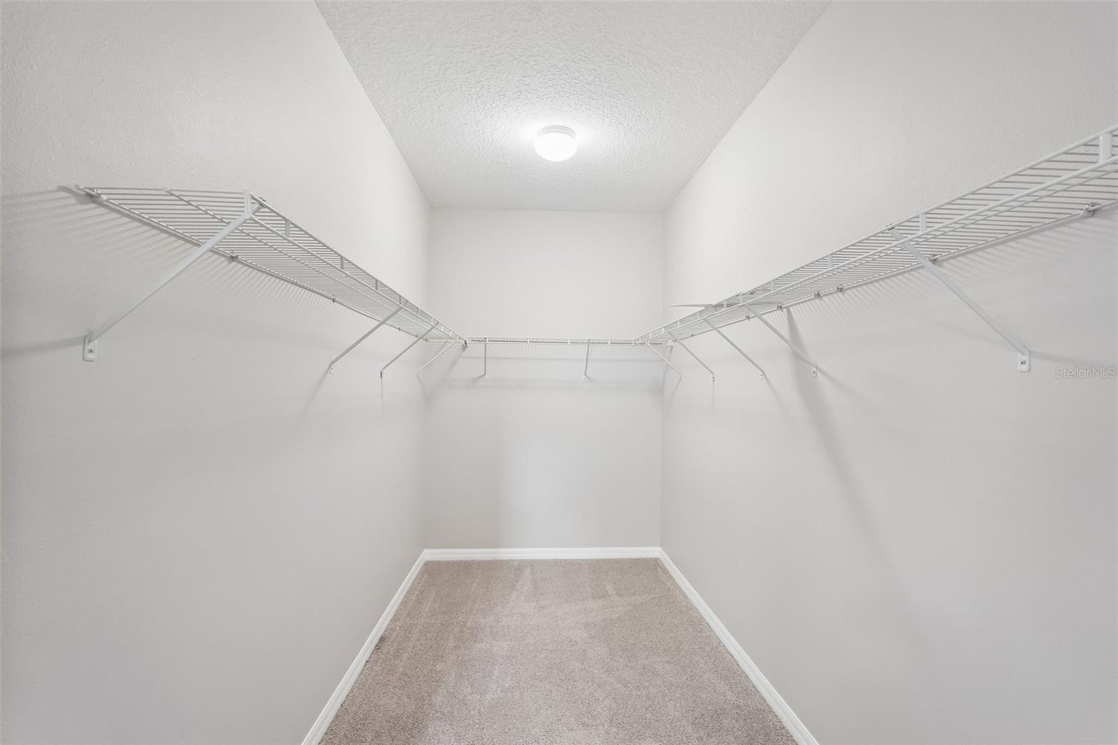2426 CUMBERLAND CLIFF DR — photo 21