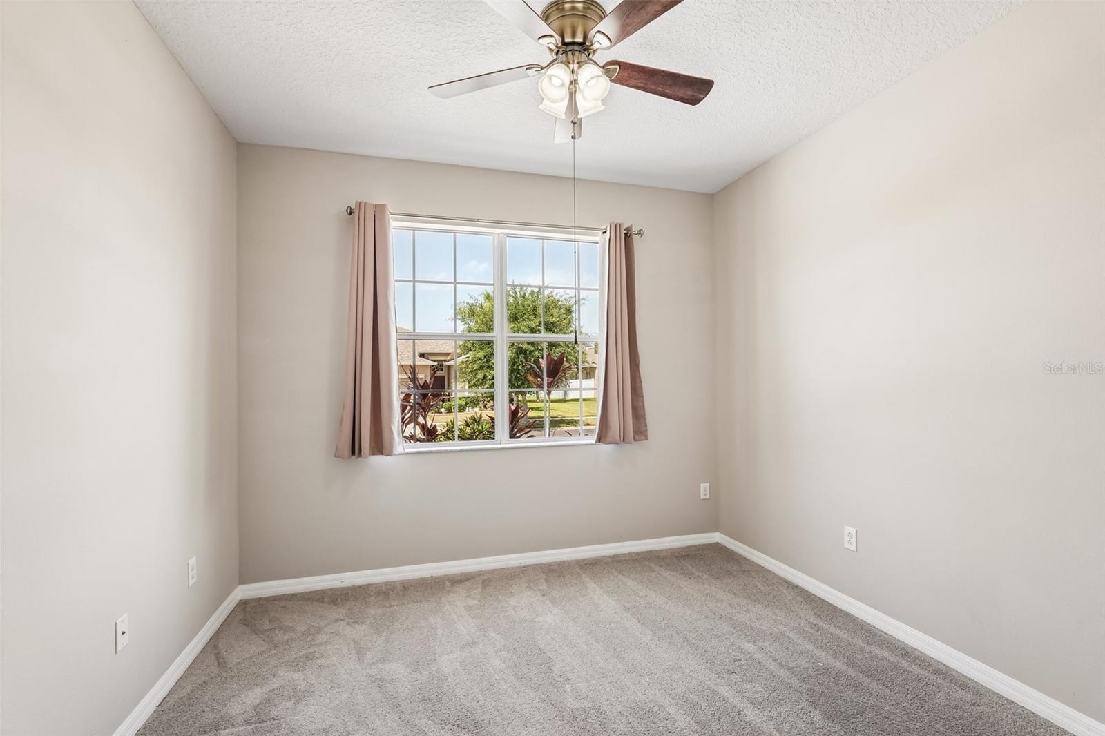 2426 CUMBERLAND CLIFF DR — photo 30