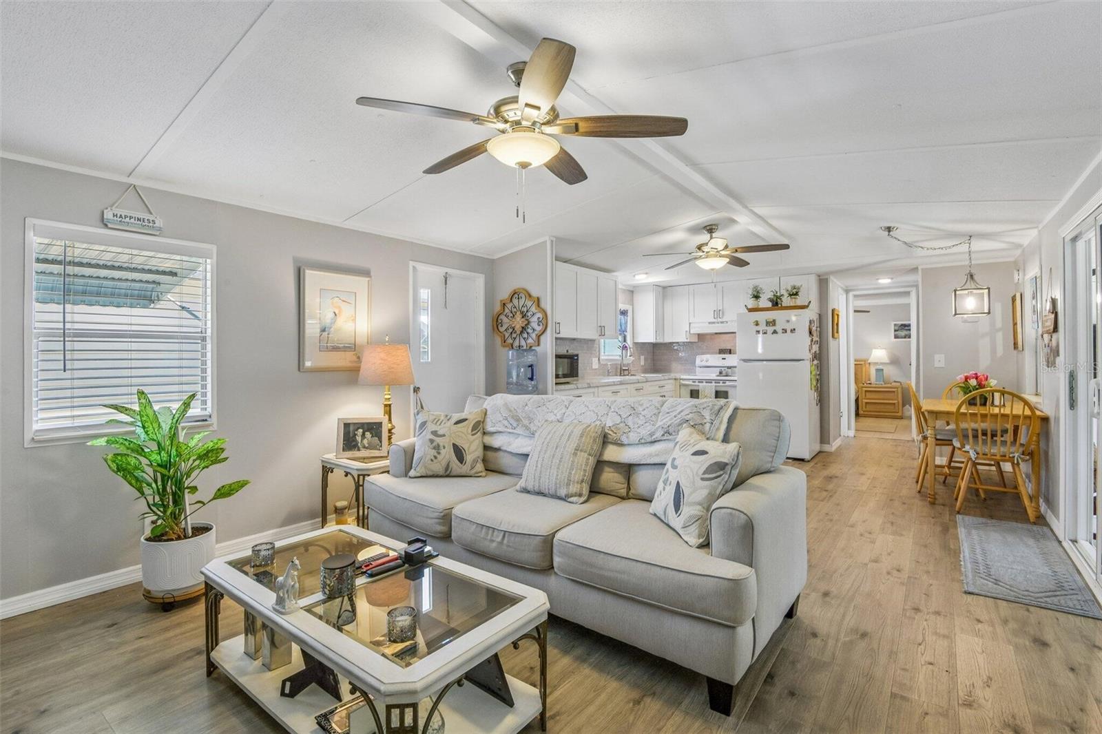 3204 POND HOLLOW ST — photo 4