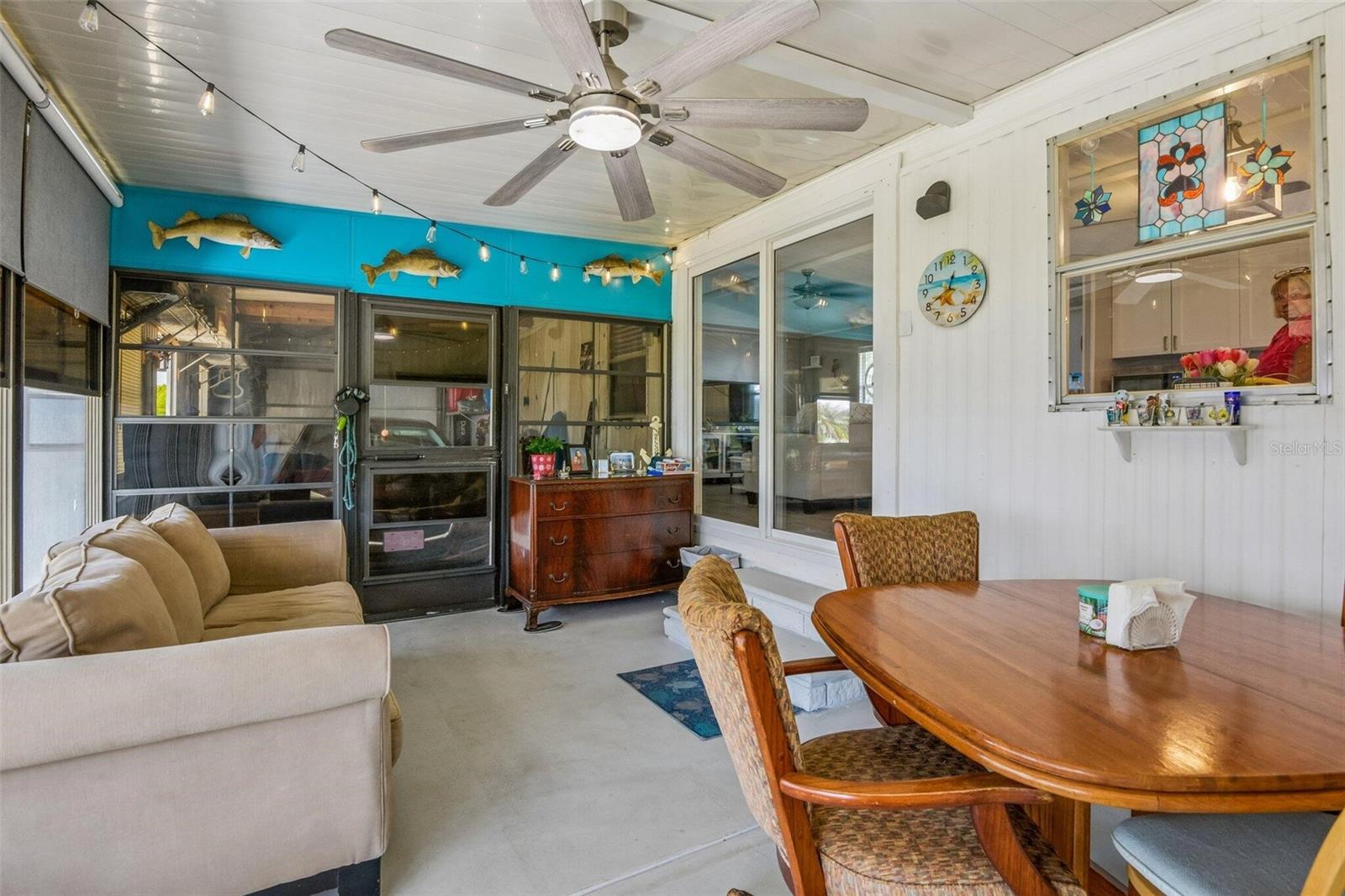 3204 POND HOLLOW ST — photo 15