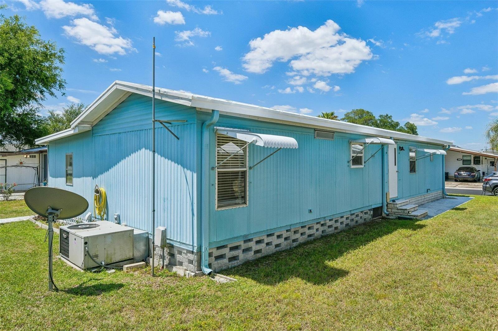 3204 POND HOLLOW ST — photo 17