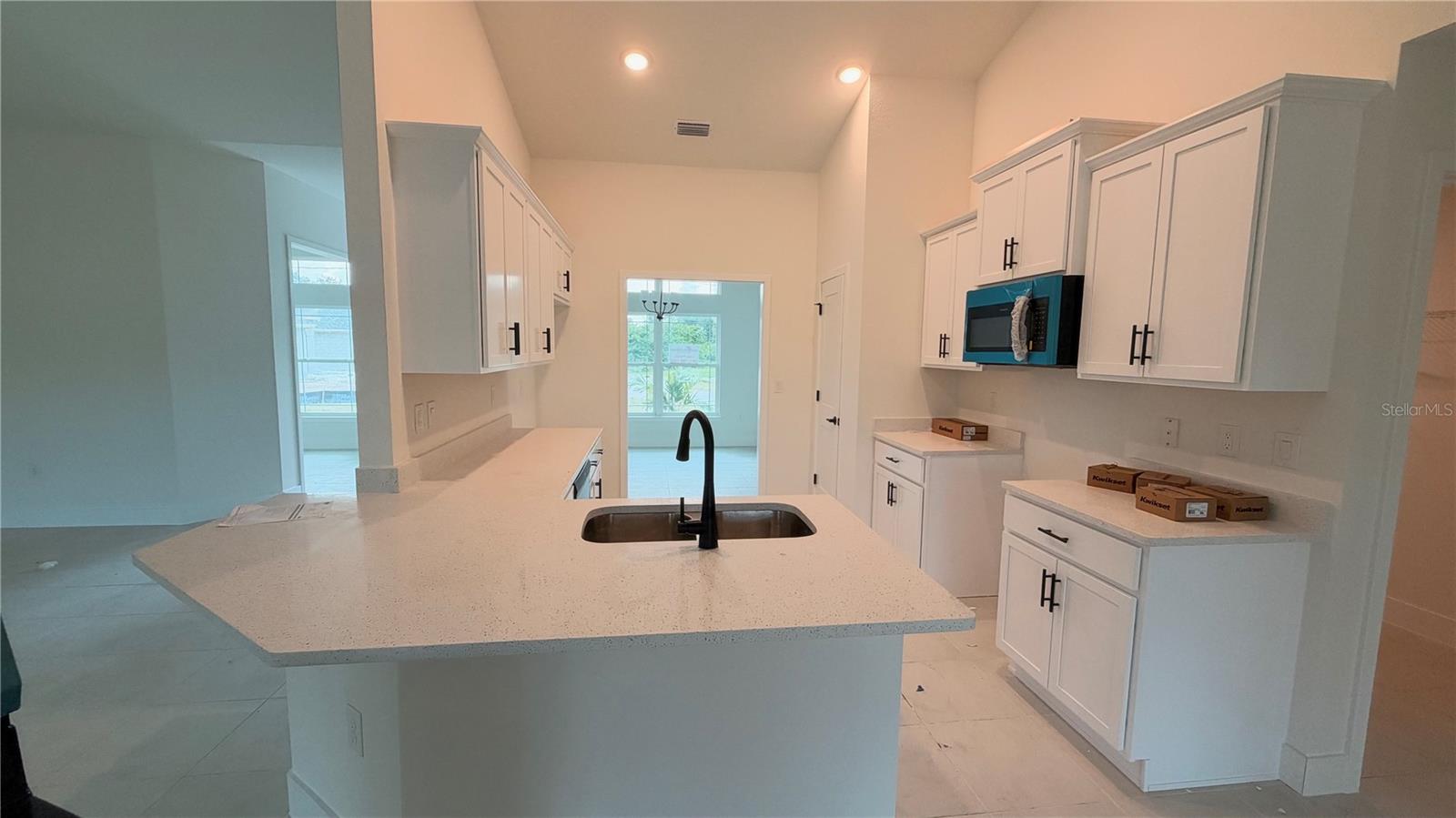 7852 HOWSER CT — photo 2