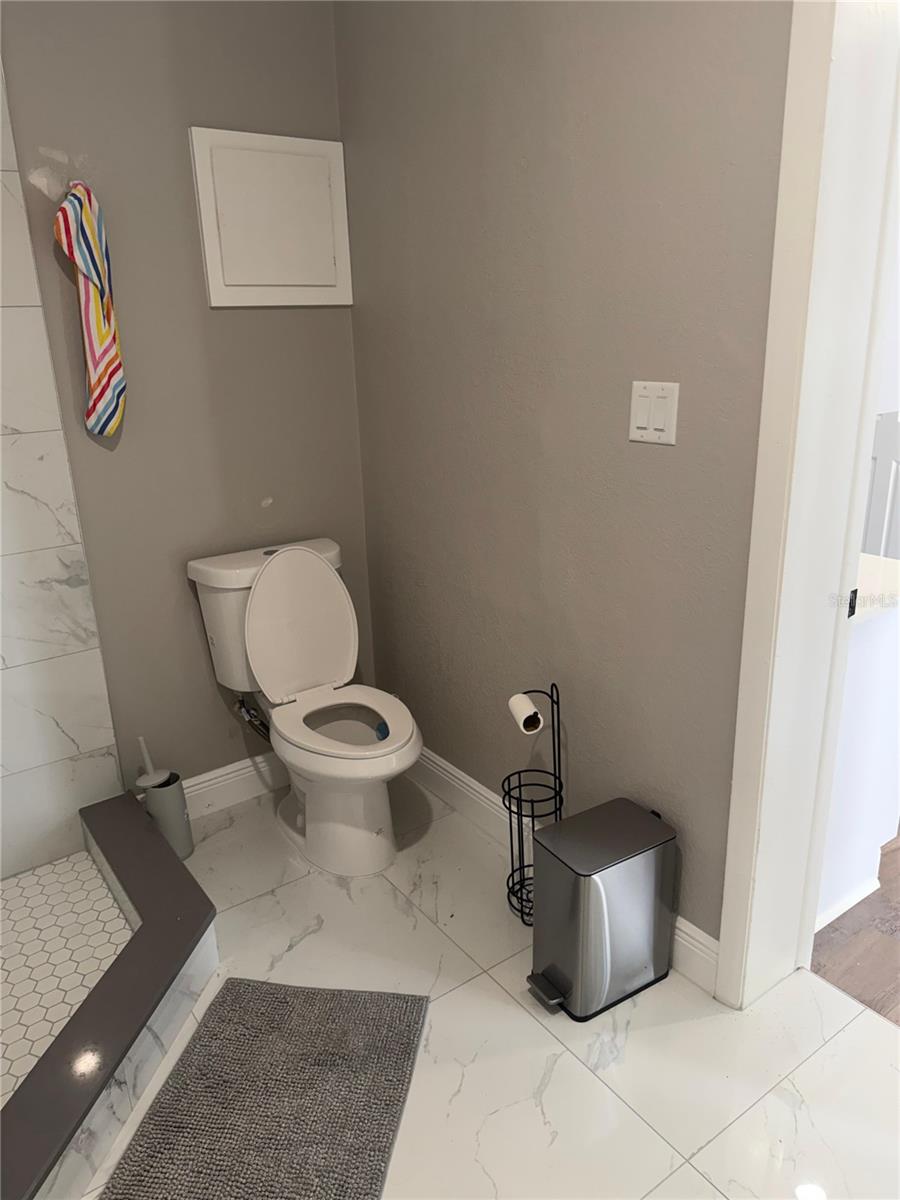 5950 HIGH ST — photo 20