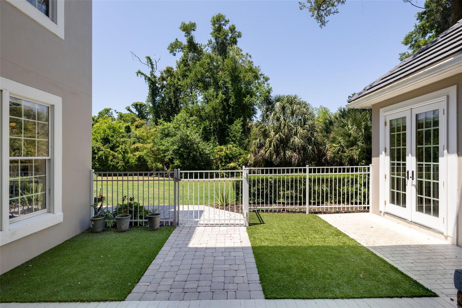 97 SUGAR MILL DR — photo 9