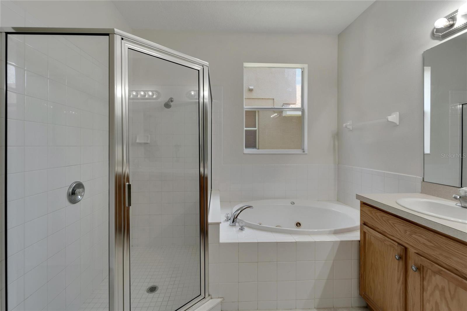 411 DURHAM SHORE CT — photo 38