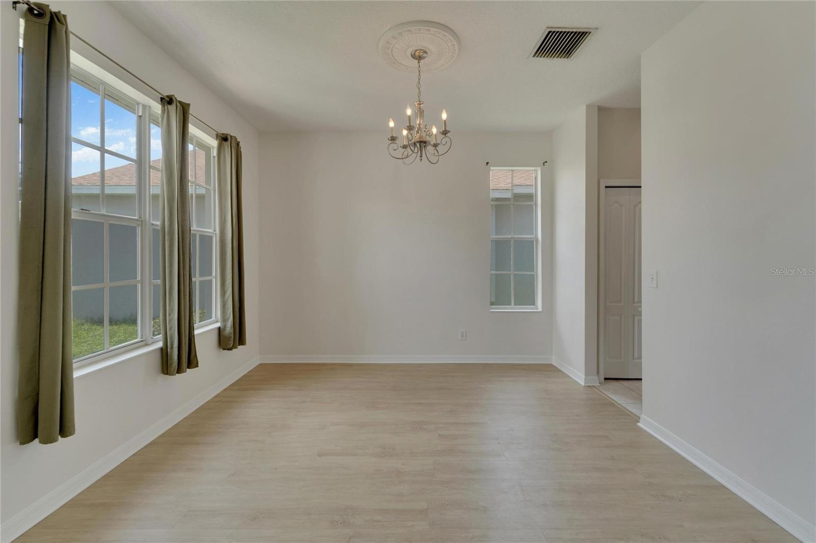 411 DURHAM SHORE CT — photo 12