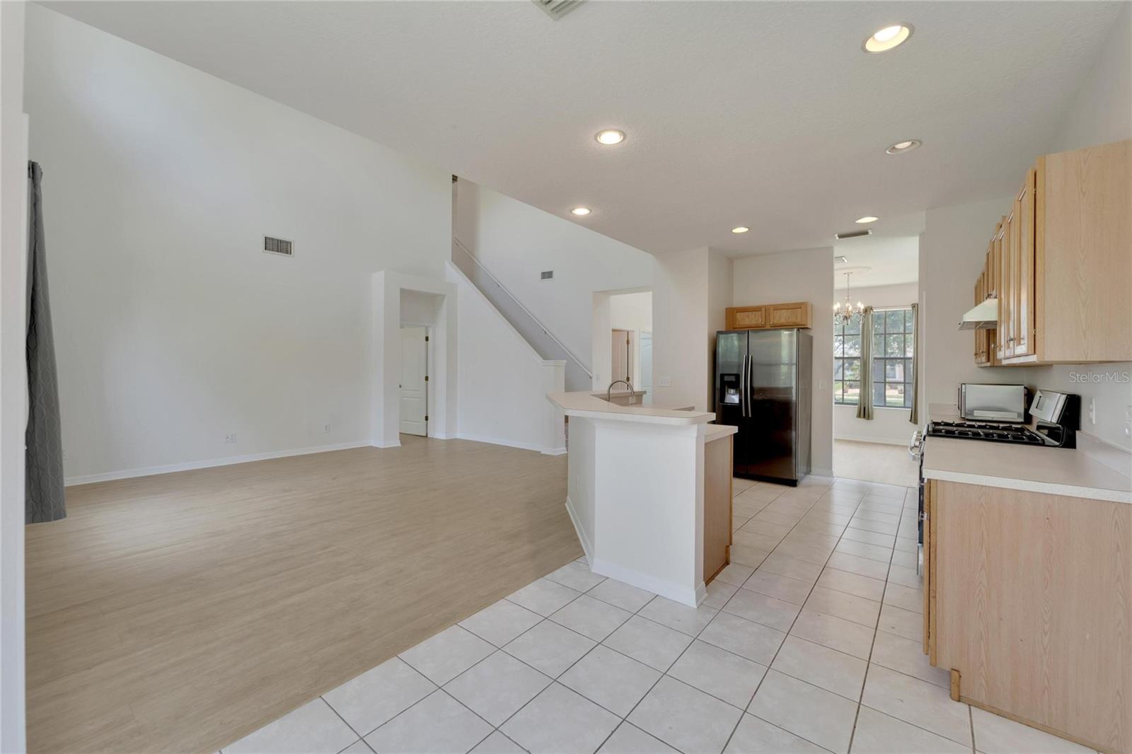 411 DURHAM SHORE CT — photo 25