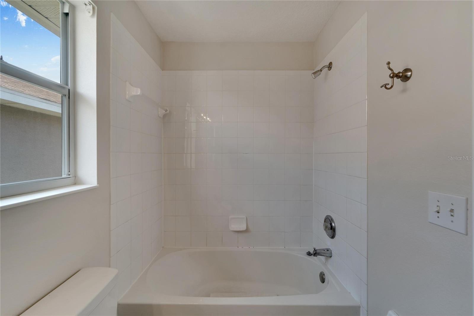411 DURHAM SHORE CT — photo 56