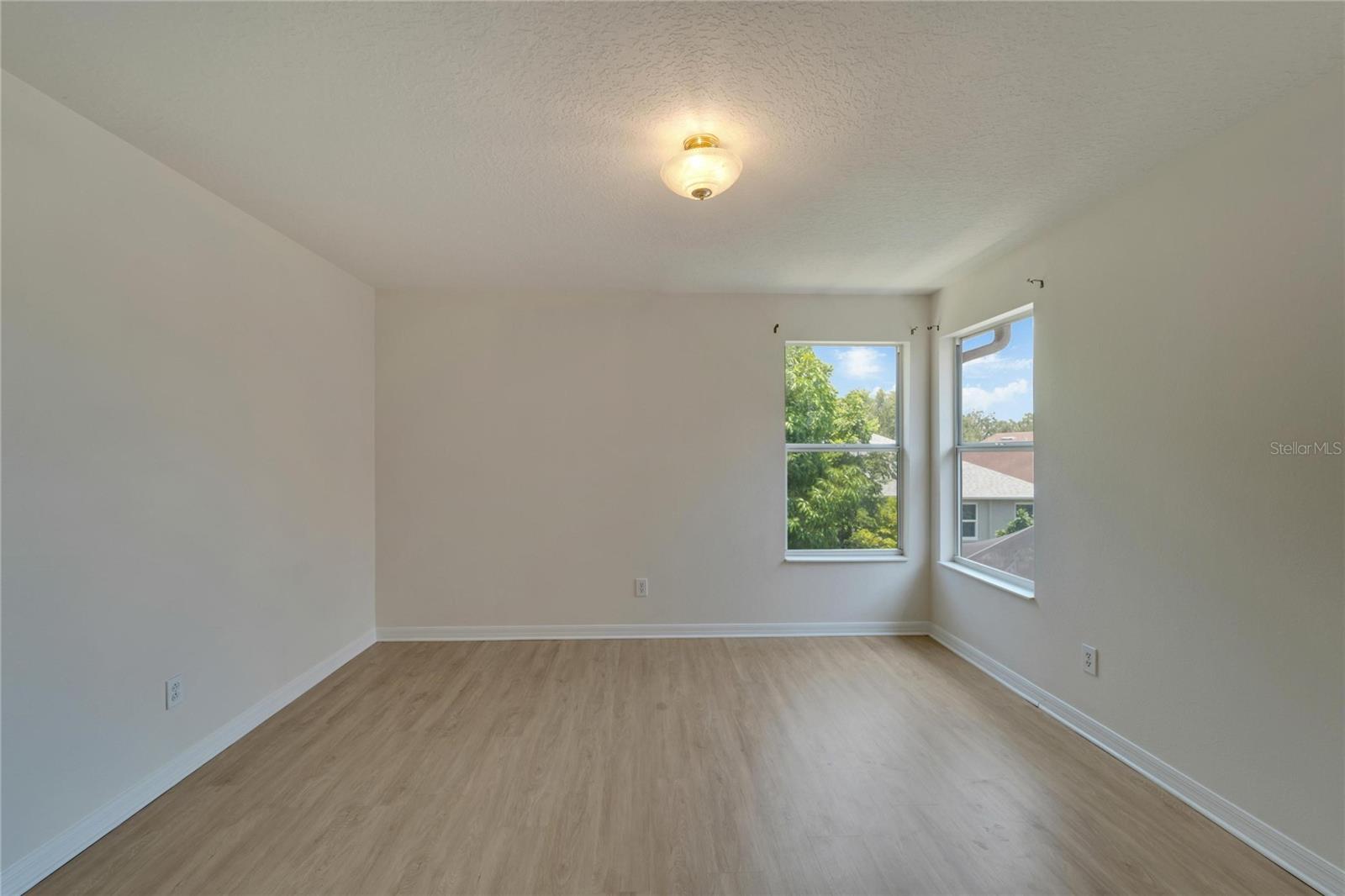 411 DURHAM SHORE CT — photo 48
