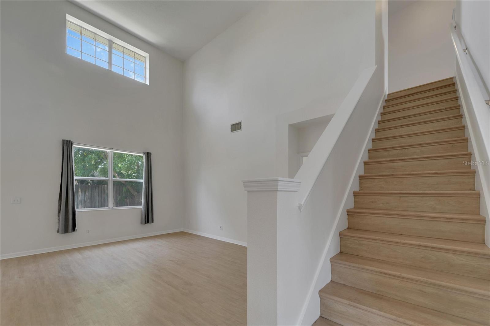 411 DURHAM SHORE CT — photo 18