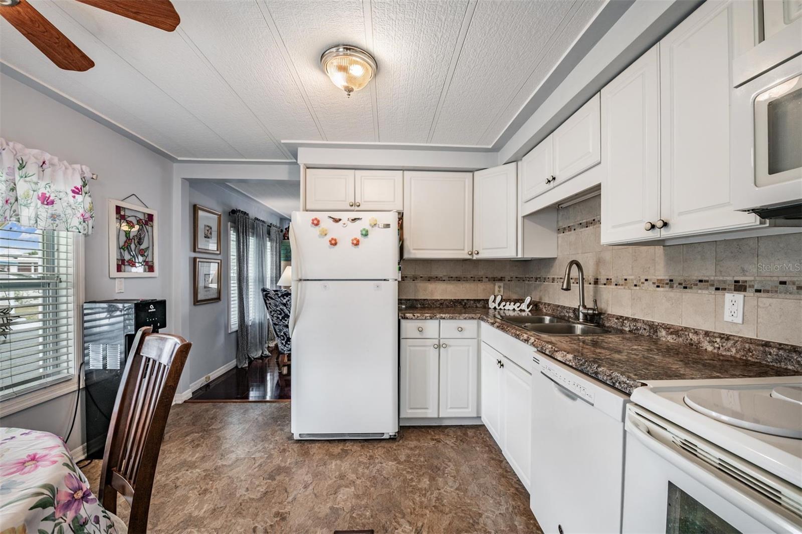7048 EL MEYERS ST — photo 15