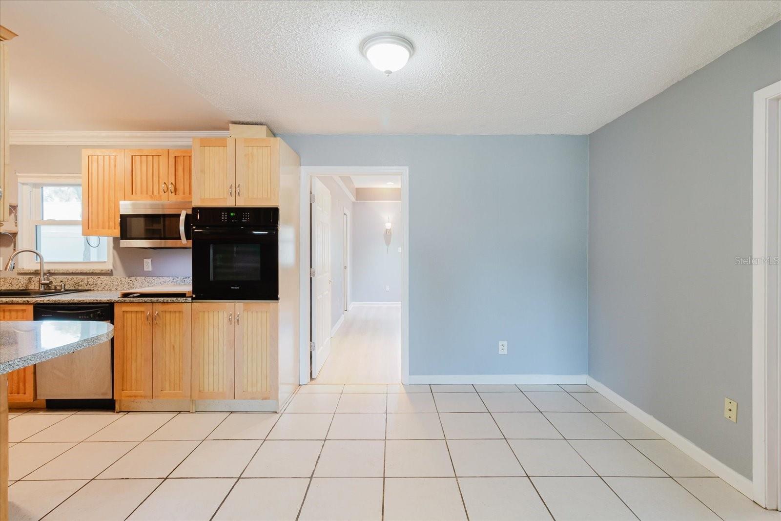 2009 PEPPERTREE CT — photo 10