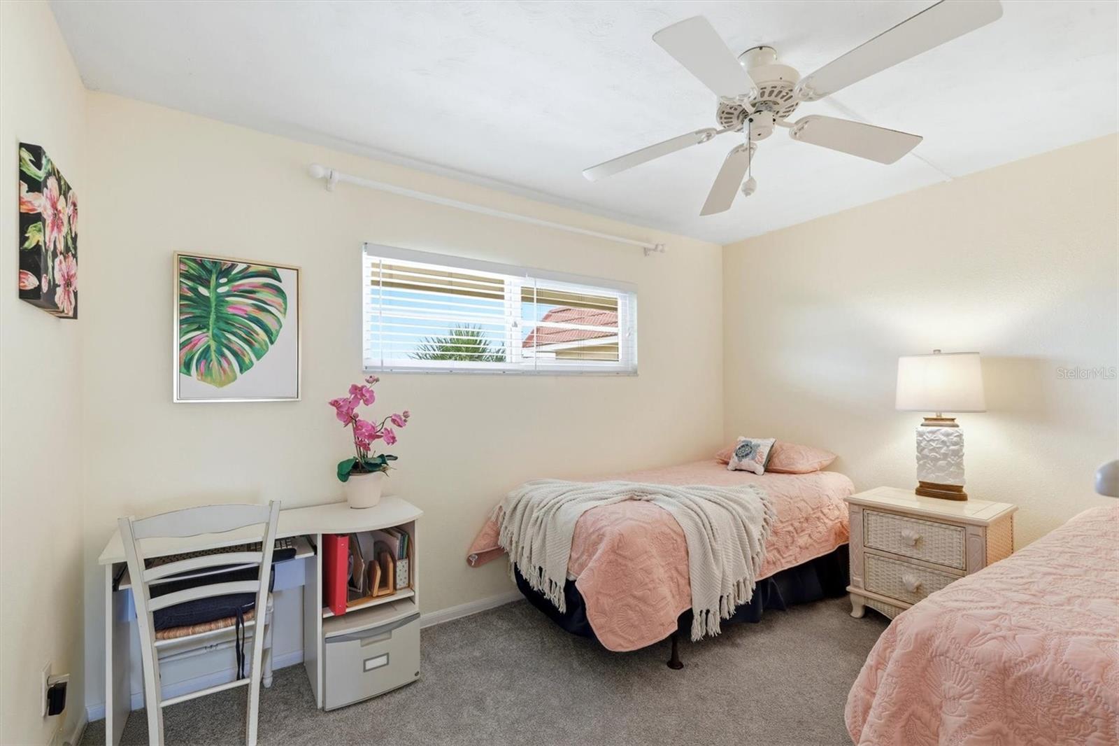 1215 S PORTOFINO DR #406 — photo 17