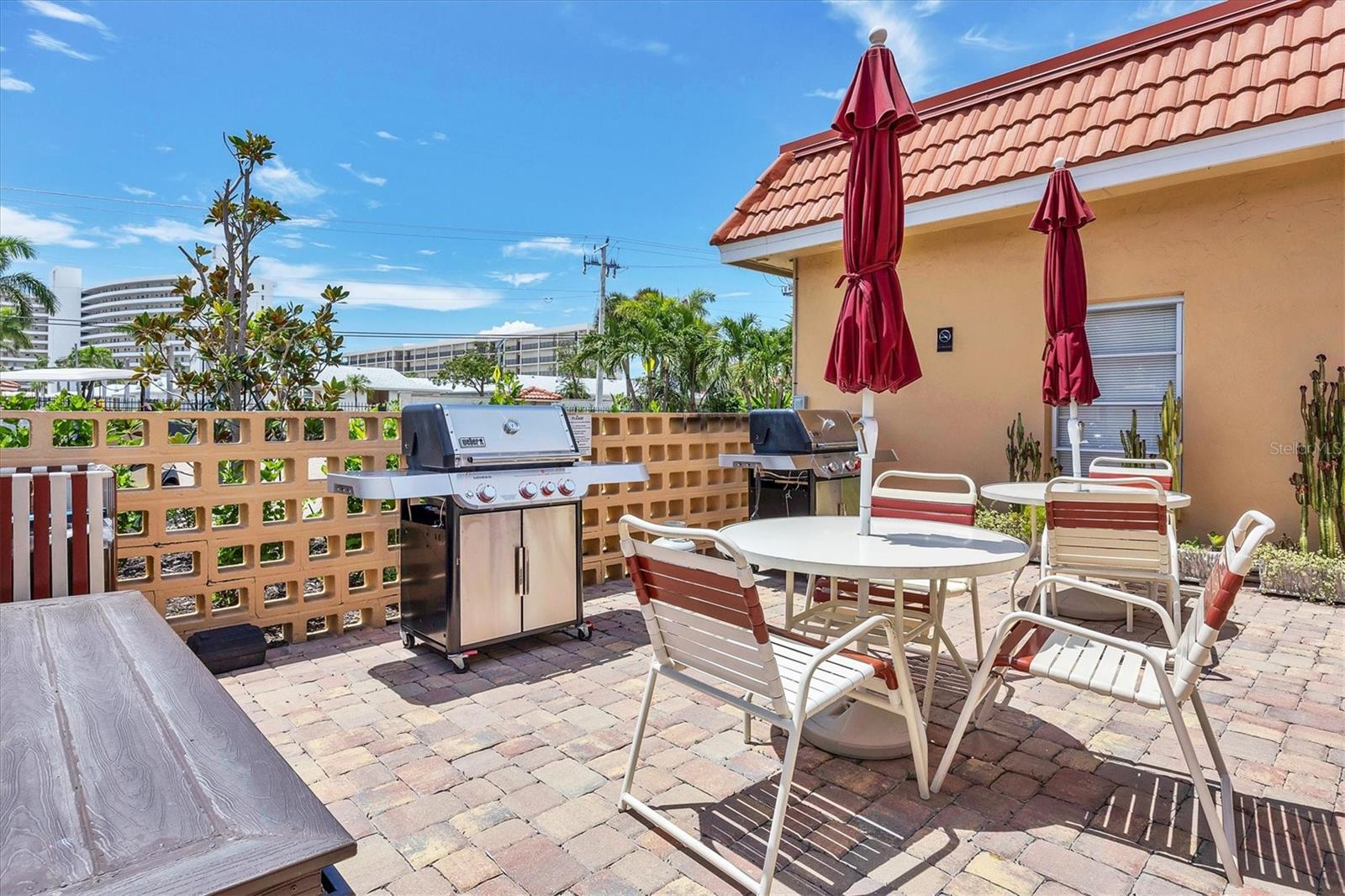 1215 S PORTOFINO DR #406 — photo 41